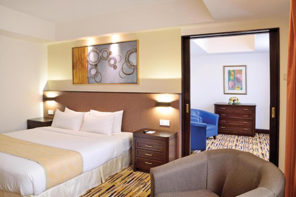 Hotel Royal Penang George Town Extérieur photo
