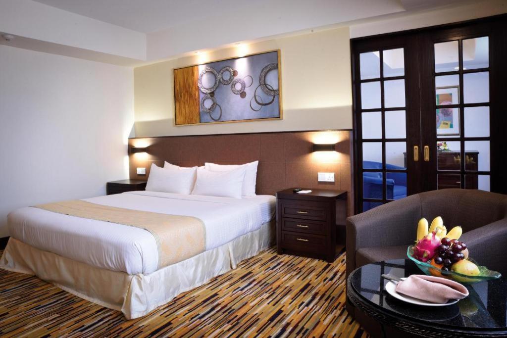 Hotel Royal Penang George Town Extérieur photo