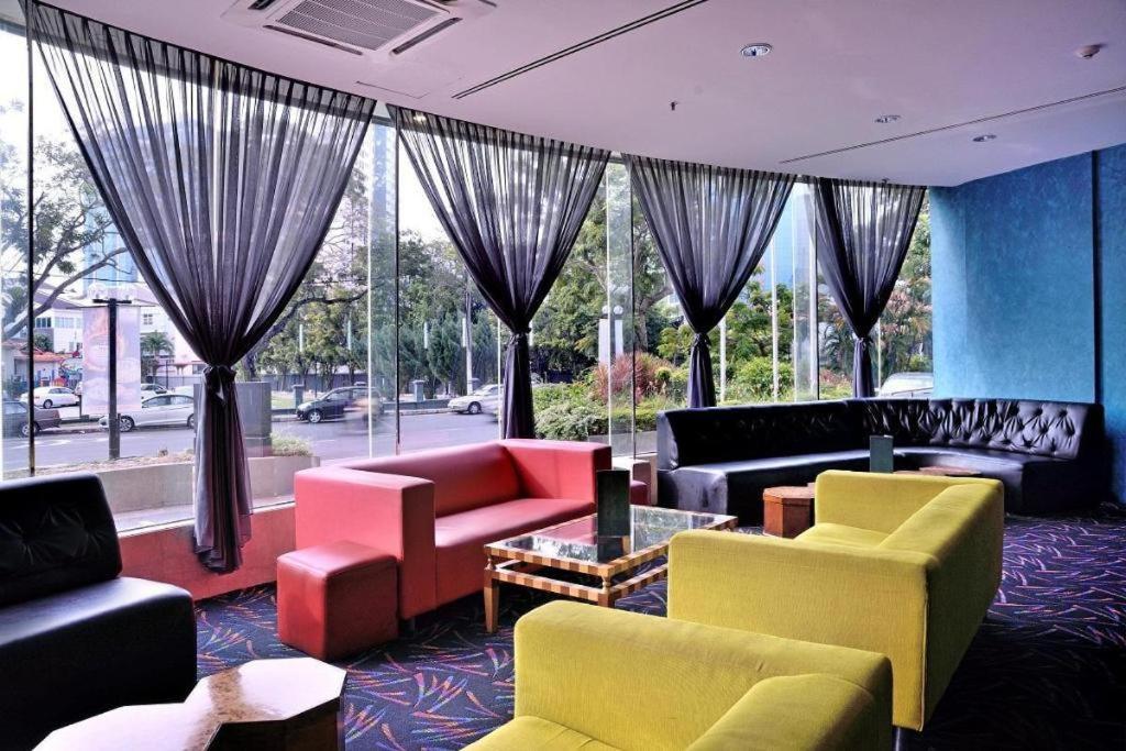 Hotel Royal Penang George Town Extérieur photo