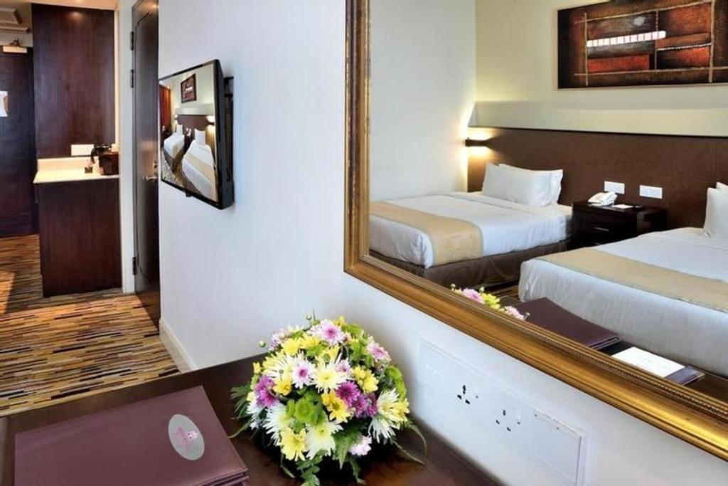 Hotel Royal Penang George Town Extérieur photo
